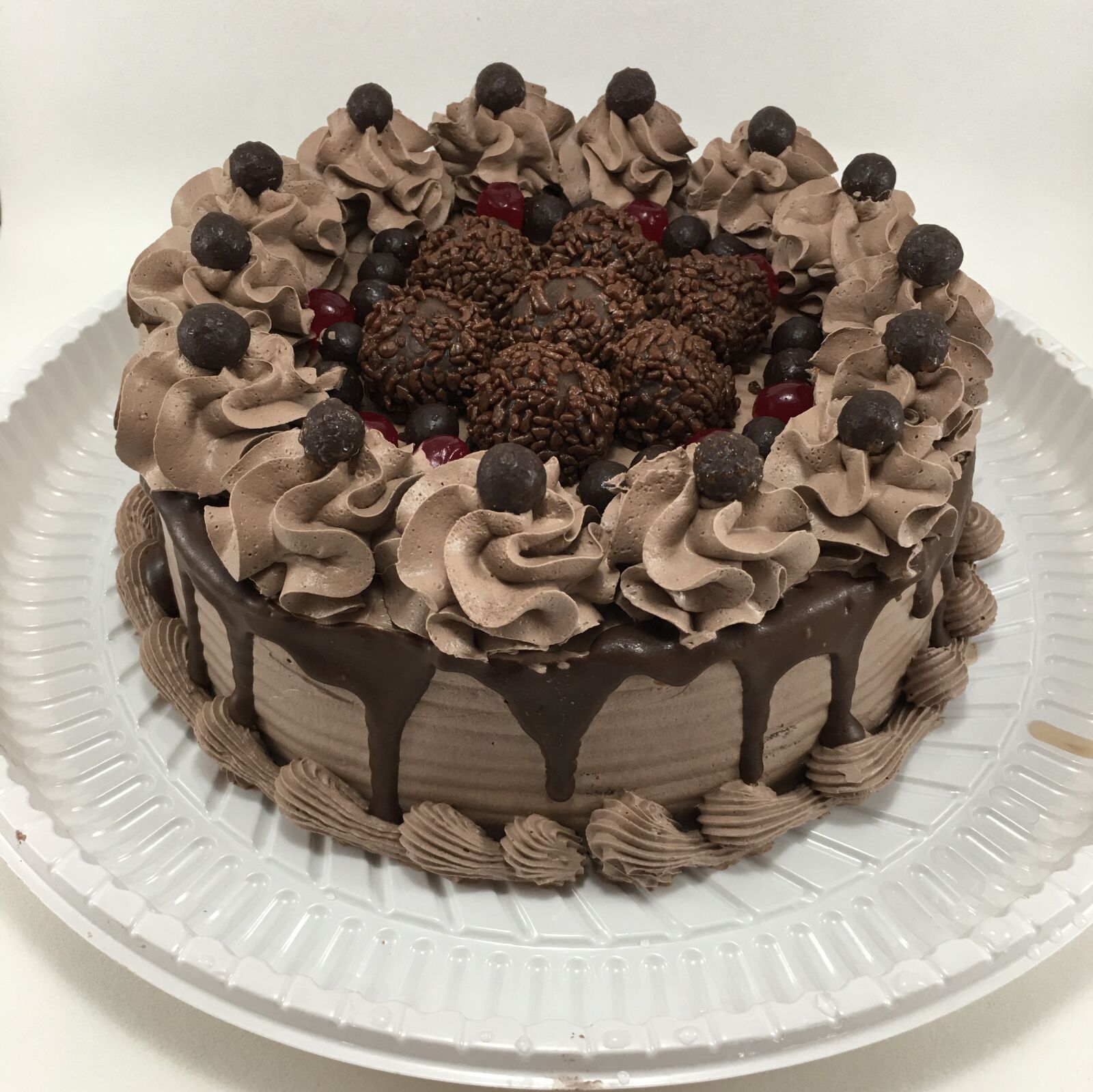 iPhone 6s Plus back camera 4.15mm f/2.2 sample photo. Pie, chocolate, brigadier photography