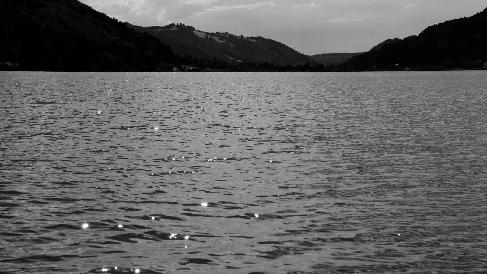 Canon EOS 5D Mark II sample photo. Sw, black white, water photography