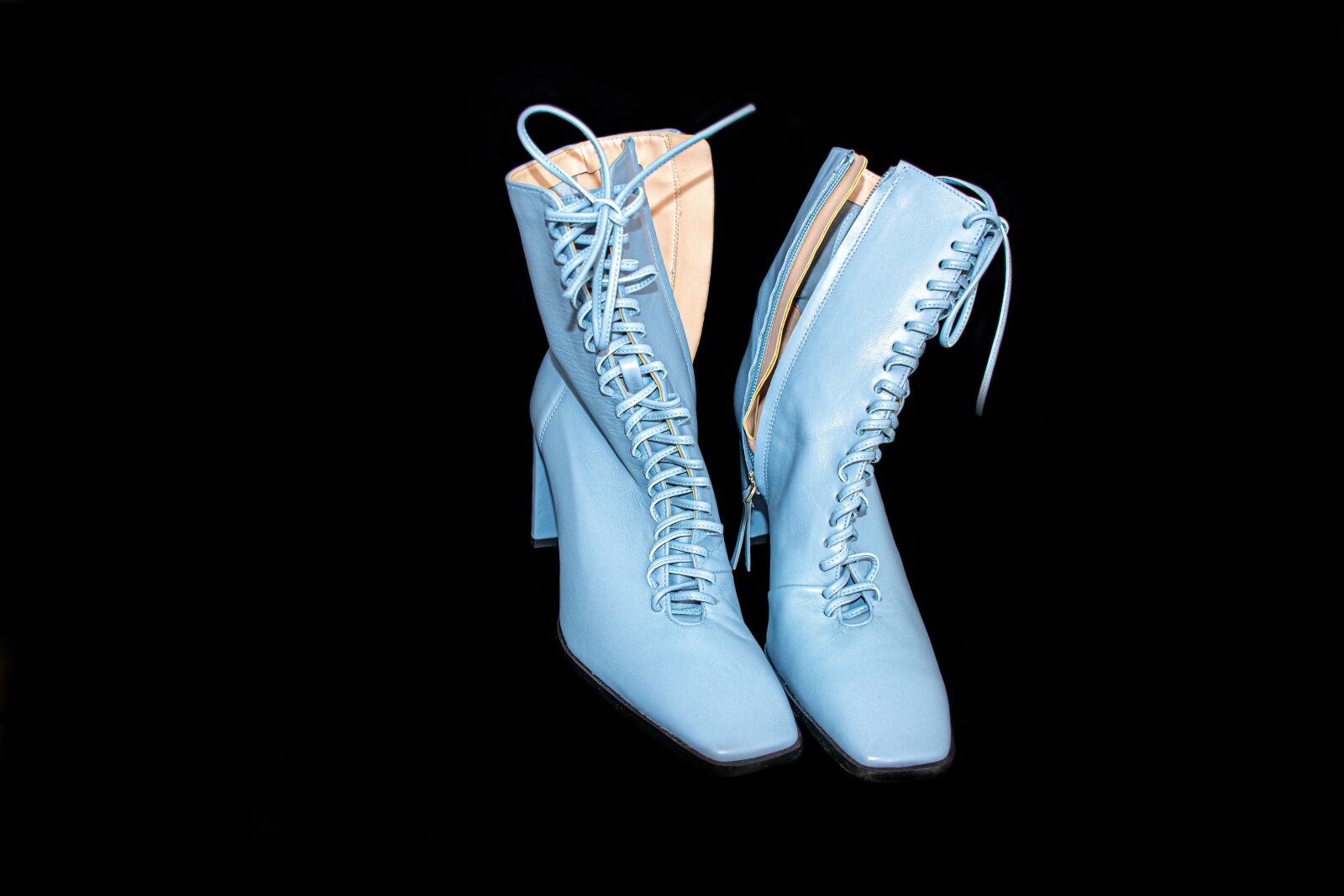 Nikon D5600 sample photo. Shoes, boots, footwear photography