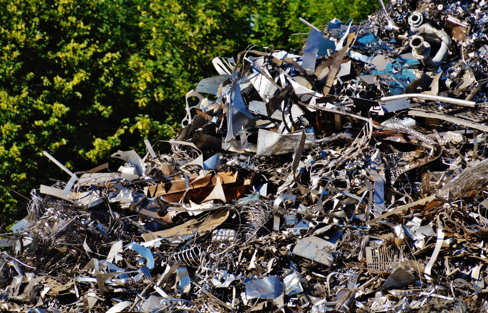 Nikon D3200 sample photo. Iron, scrap, scrap metal photography