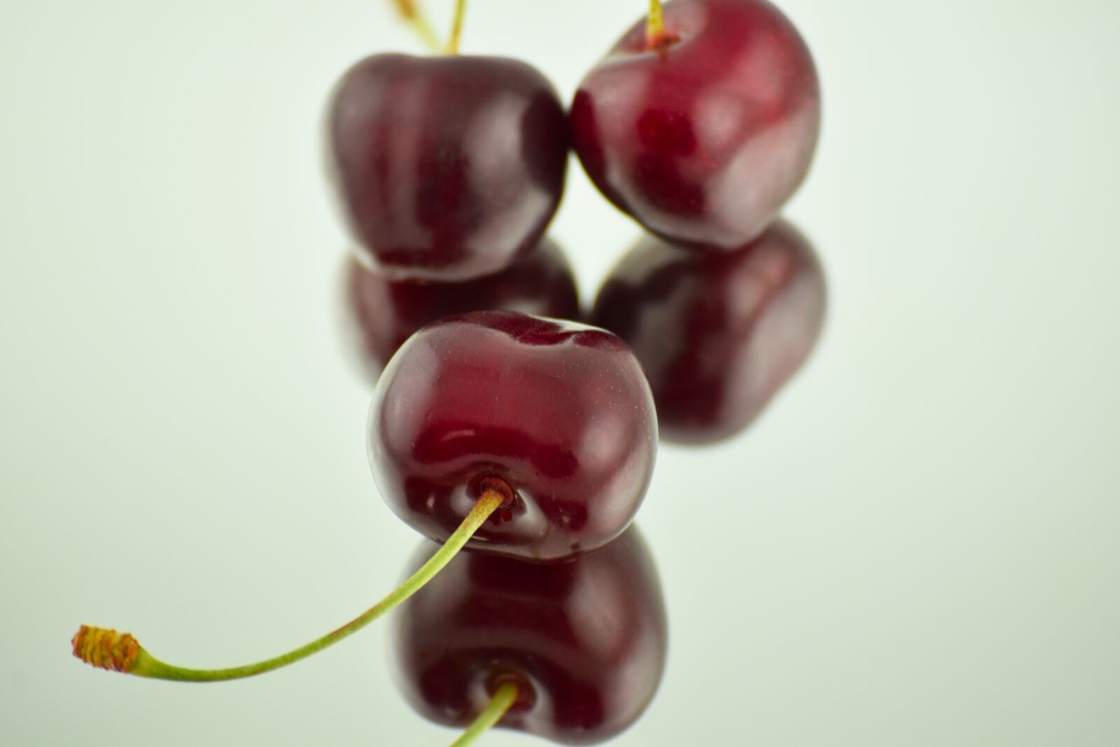 Nikon D3300 sample photo. Cherry fruit, morning, fresh photography