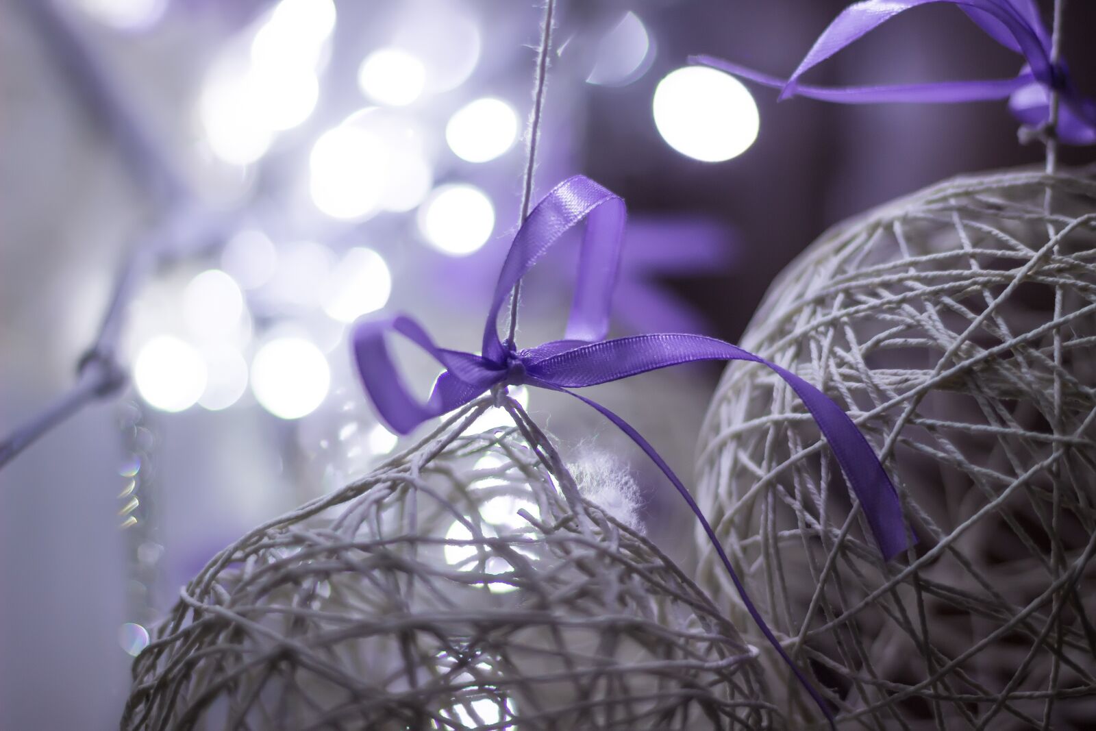 Canon EOS 600D (Rebel EOS T3i / EOS Kiss X5) + Canon EF 50mm F1.8 II sample photo. Textile, material, craft photography