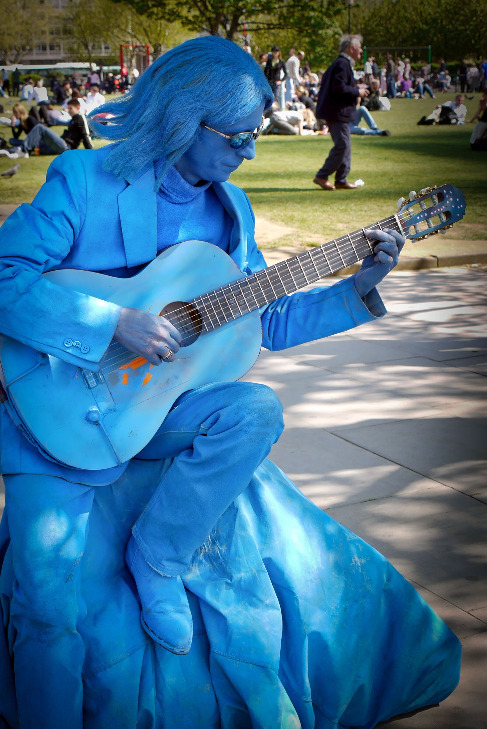 Panasonic Lumix DMC-G1 sample photo. Human, man, guitar photography