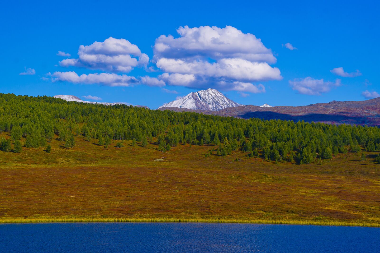 Sony Alpha DSLR-A850 sample photo. Lake, mountains, nature photography