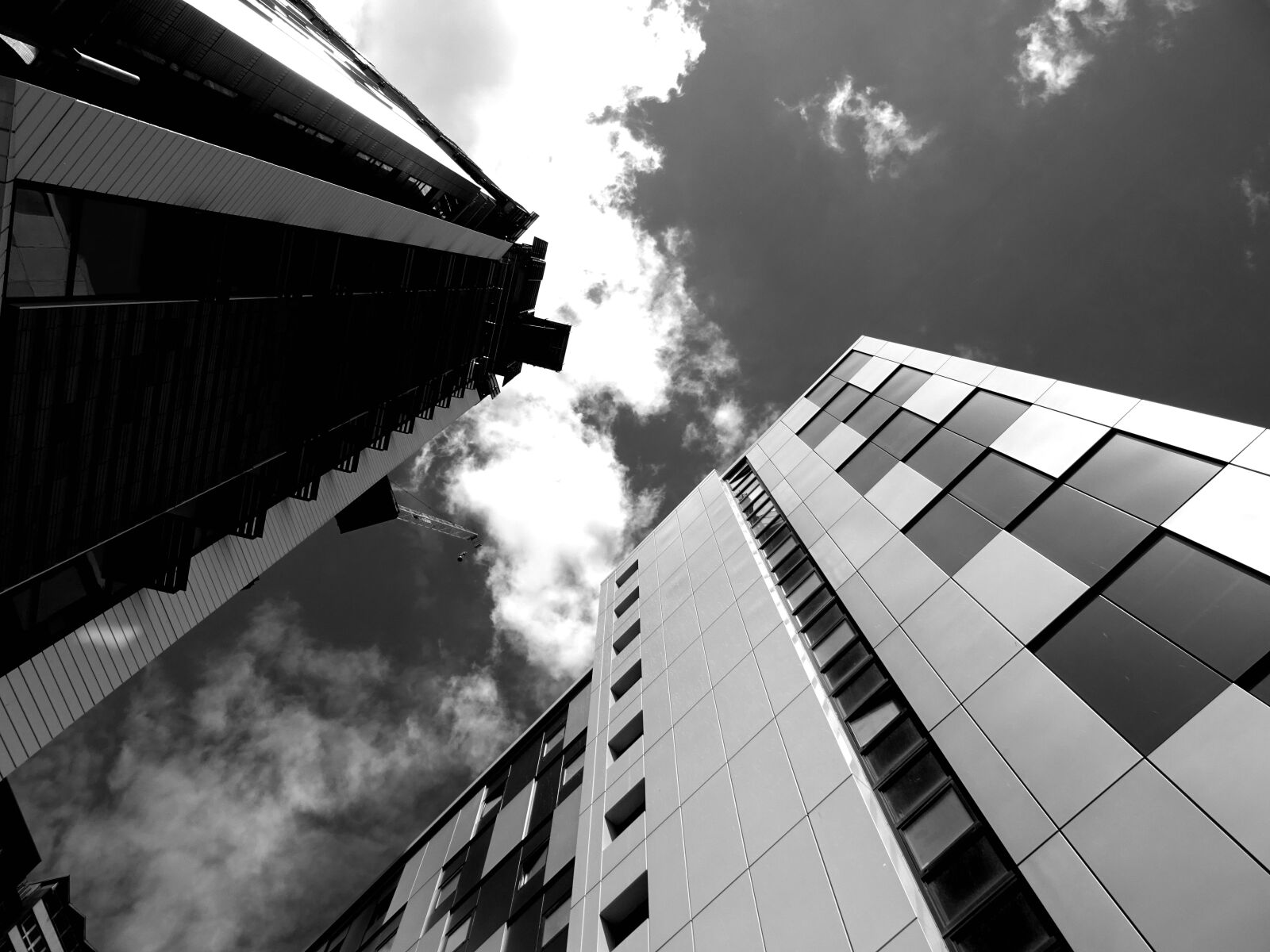 Sony DSC-HX60 sample photo. Architecture, black, and, white photography