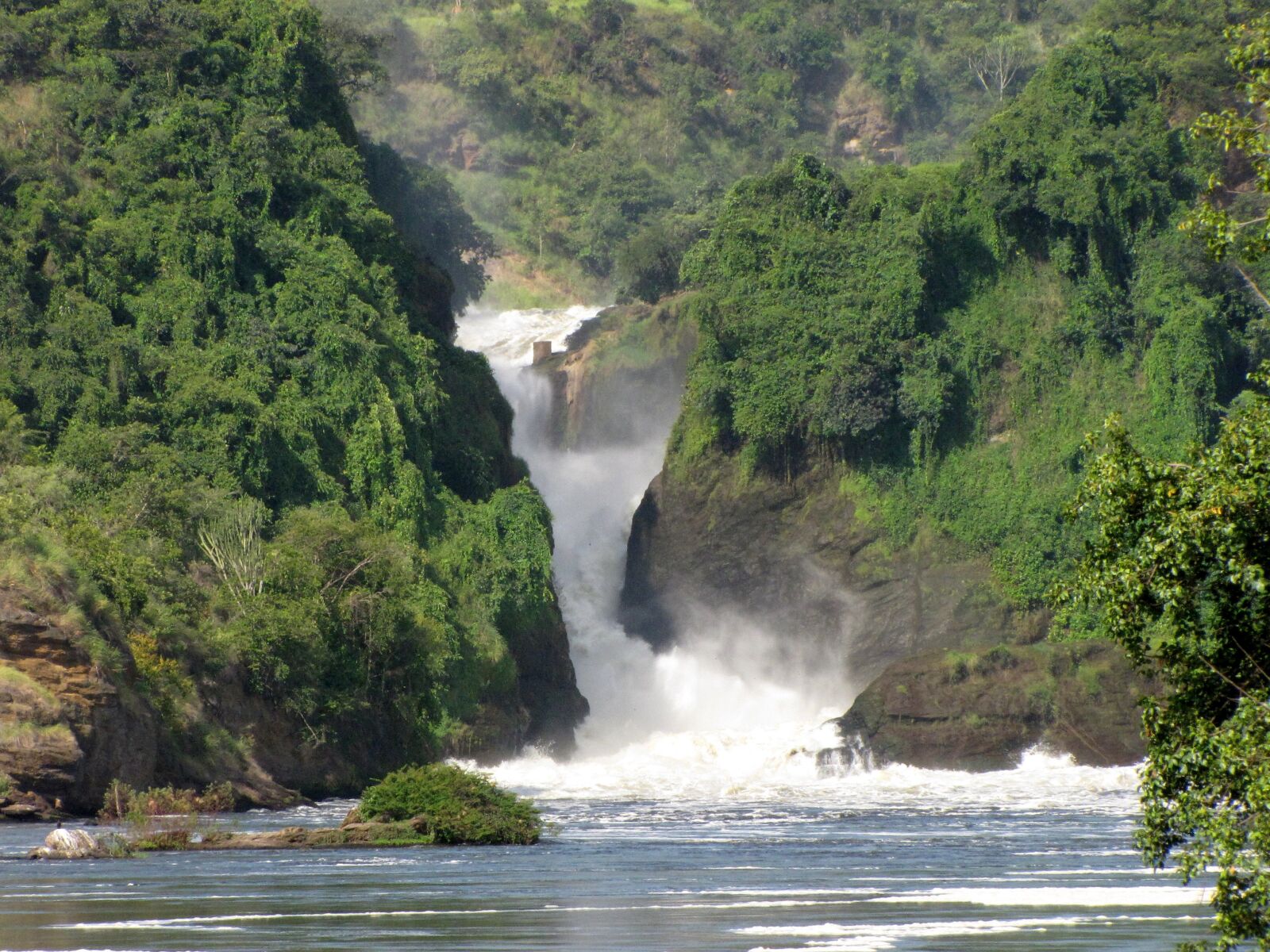 Canon PowerShot SX10 IS sample photo. Murchison falls, waterfall, uganda photography