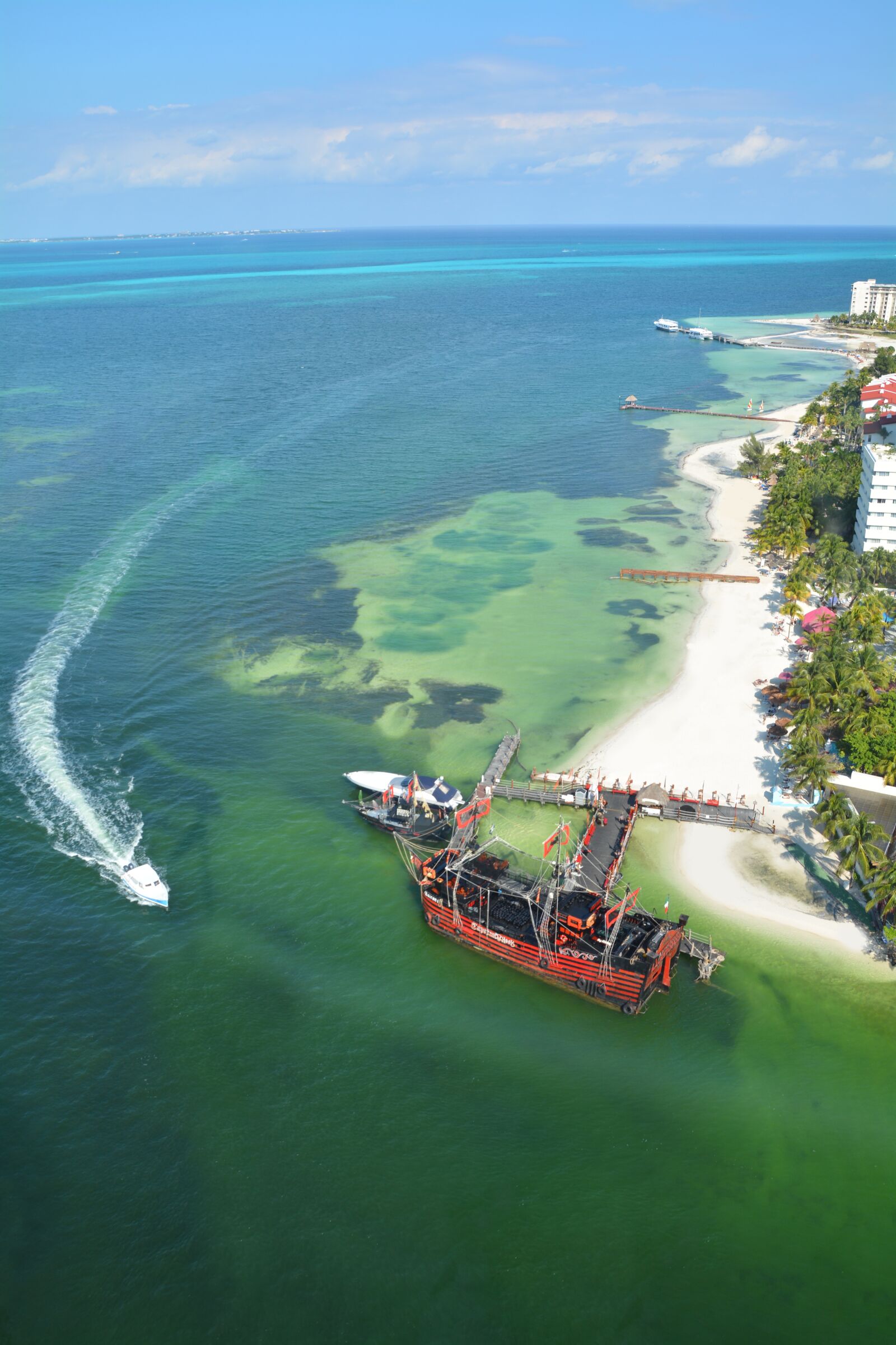 Nikon D7100 sample photo. Cancun, panoramic, boat photography