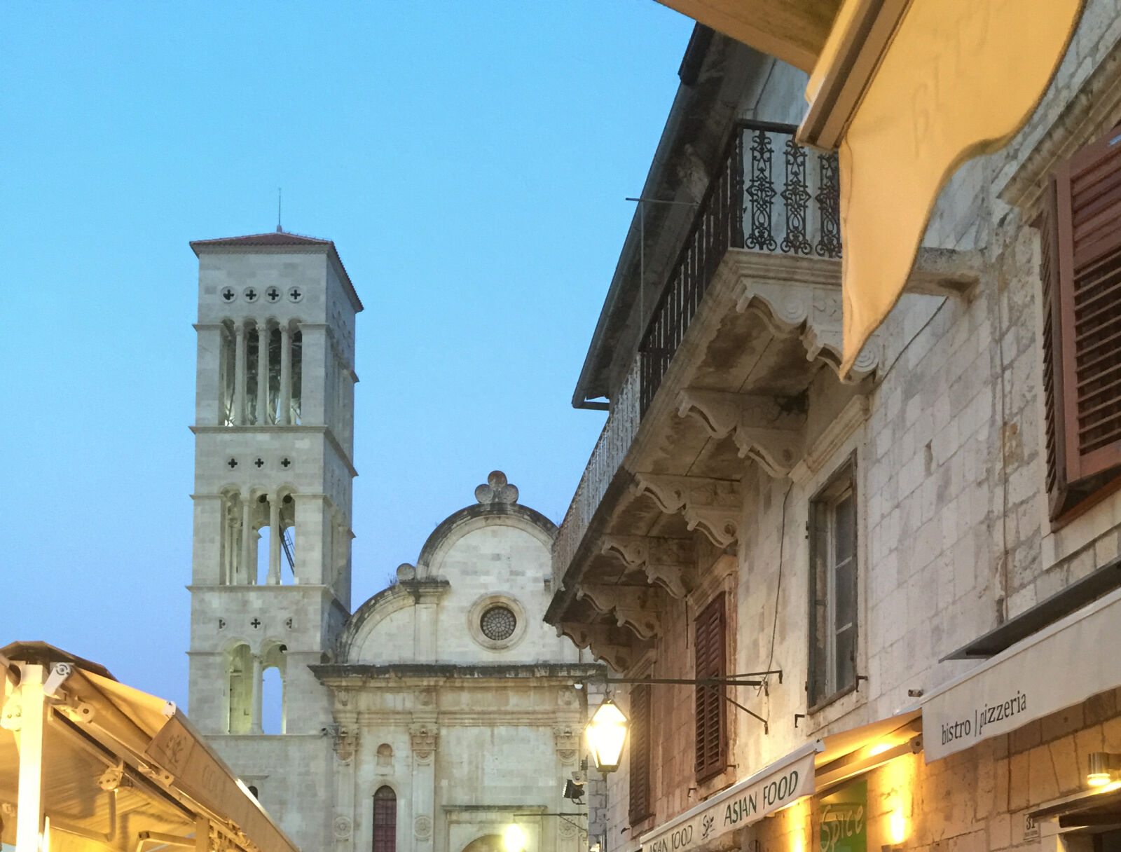 iPhone 6 Plus back camera 4.15mm f/2.2 sample photo. Cathedral, evening, hvar photography