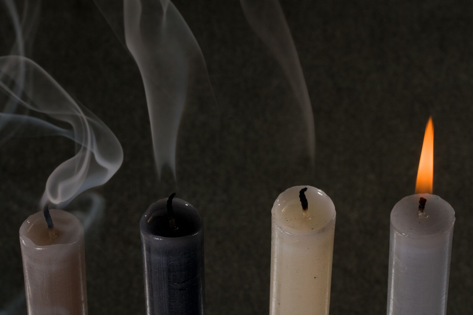 Canon EF-S 60mm F2.8 Macro USM sample photo. Candles, light, kindle photography