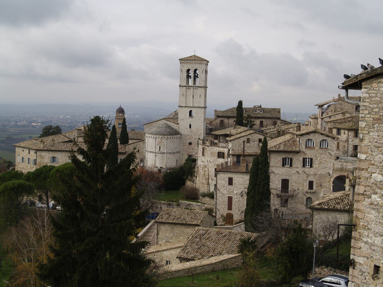 Olympus E-500 (EVOLT E-500) sample photo. Landscape, assisi, italy photography
