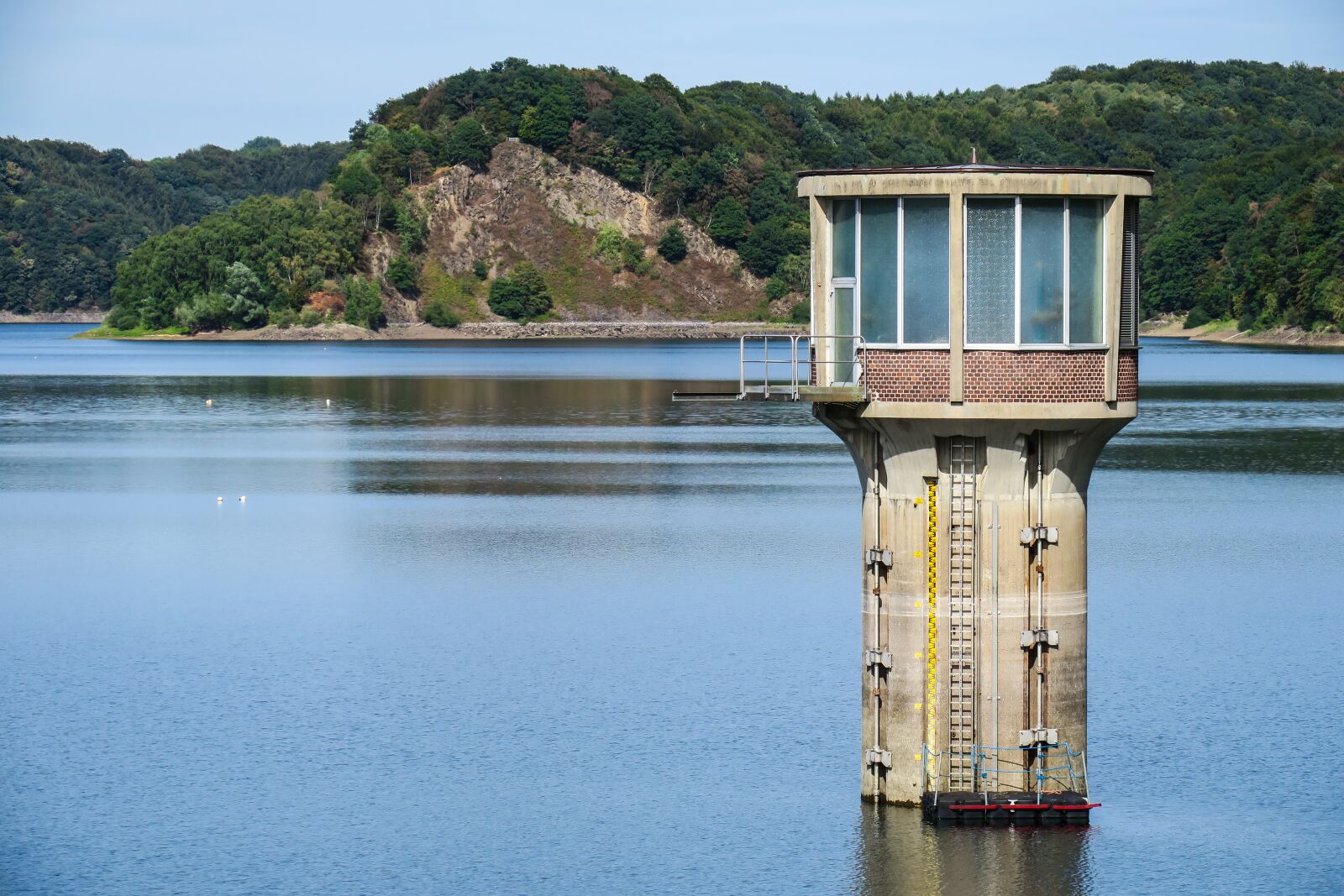 Canon PowerShot G3 X sample photo. Dam, reservoir, water withdrawal photography