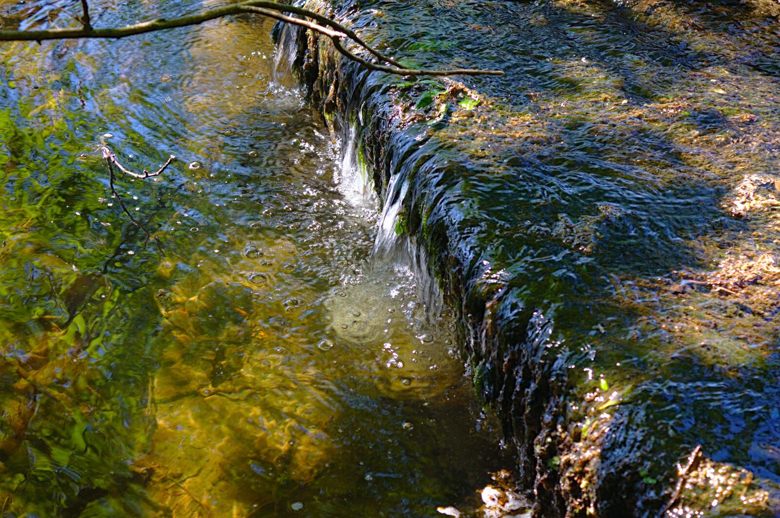 Canon EOS 50D sample photo. Water, river, sunlight photography
