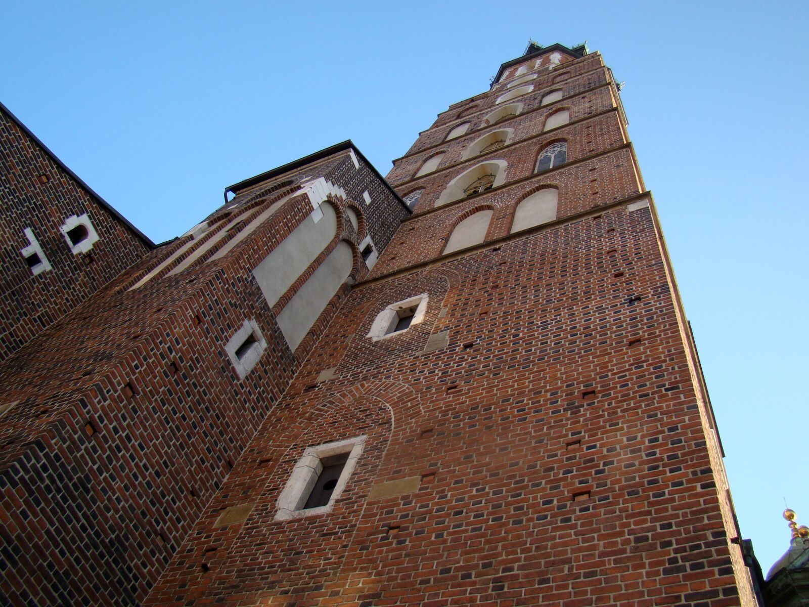 Sony Cyber-shot DSC-H50 sample photo. Tower, st mary's church photography