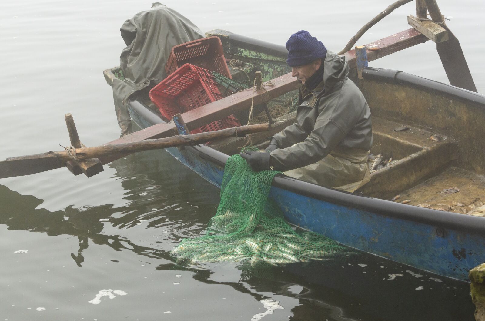 Nikon D7000 sample photo. Boat, fisher, fishing photography