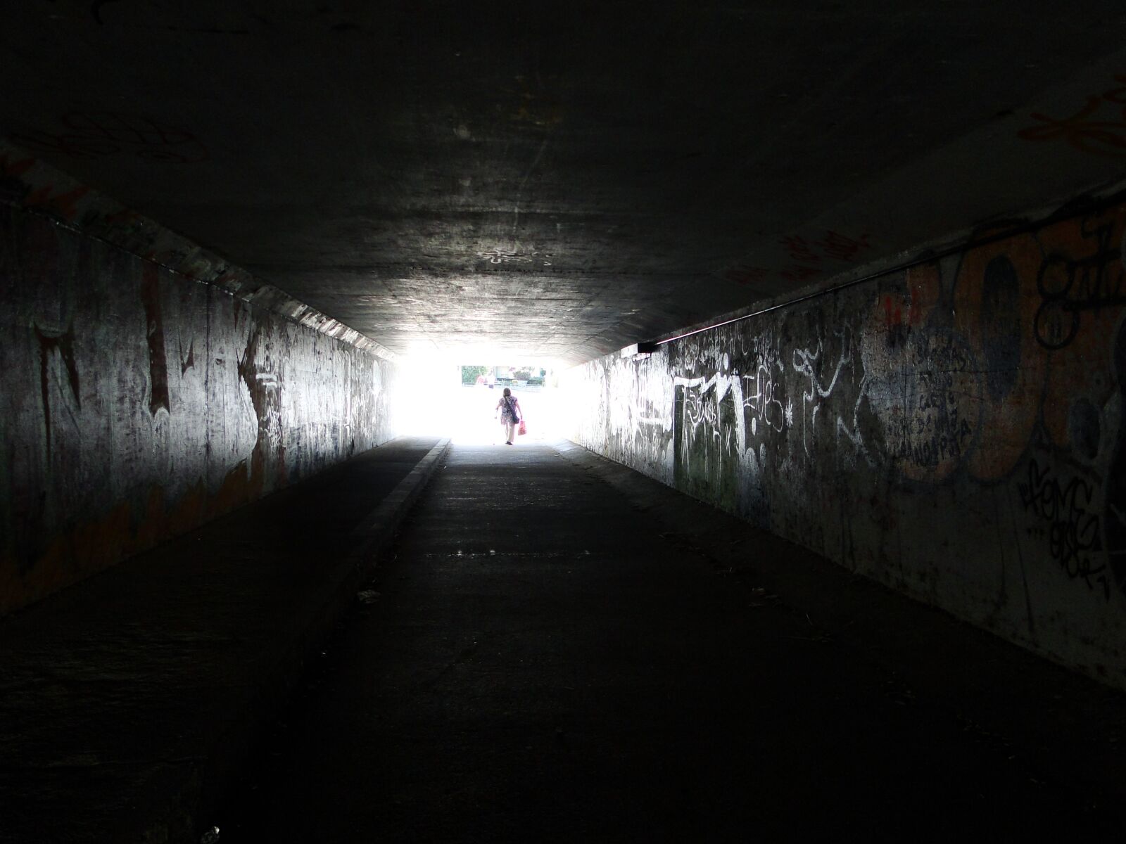 Sony DSC-HX1 sample photo. "Tunnel, person, light" photography