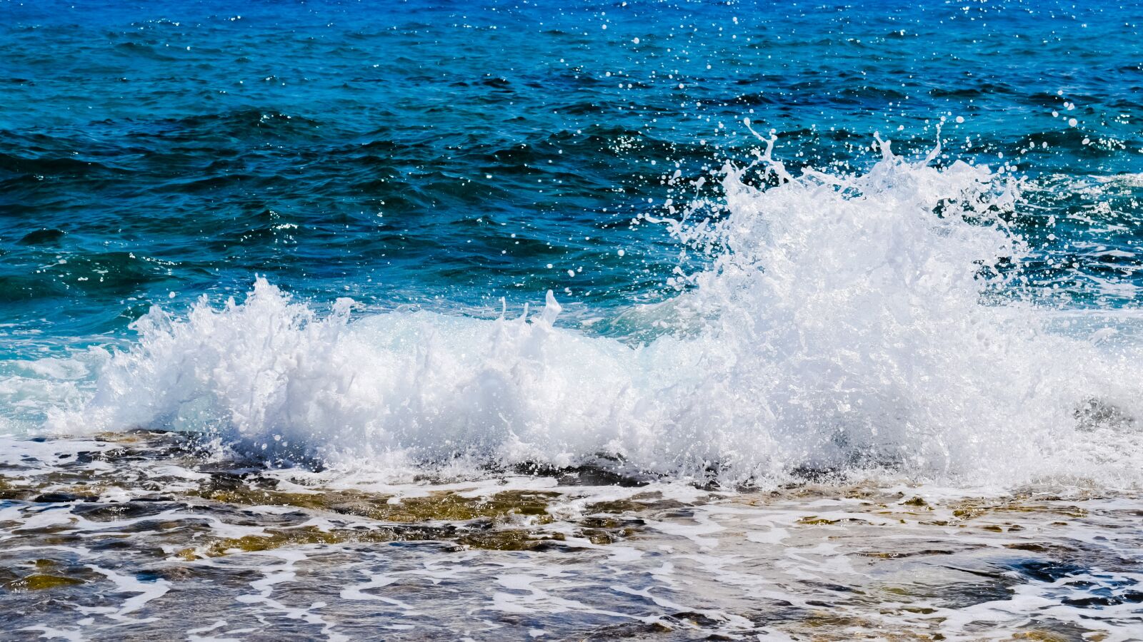 Nikon D3300 sample photo. Splash, spray, foam photography