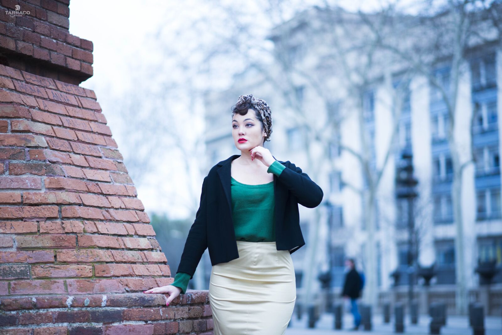 Nikon D610 sample photo. Outdoors, urban space, people photography