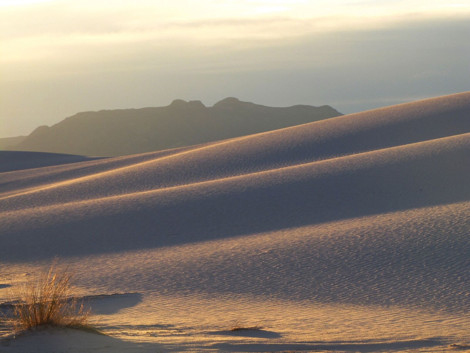 Canon PowerShot SX20 IS sample photo. Sand dunes, mountains, sunrise photography