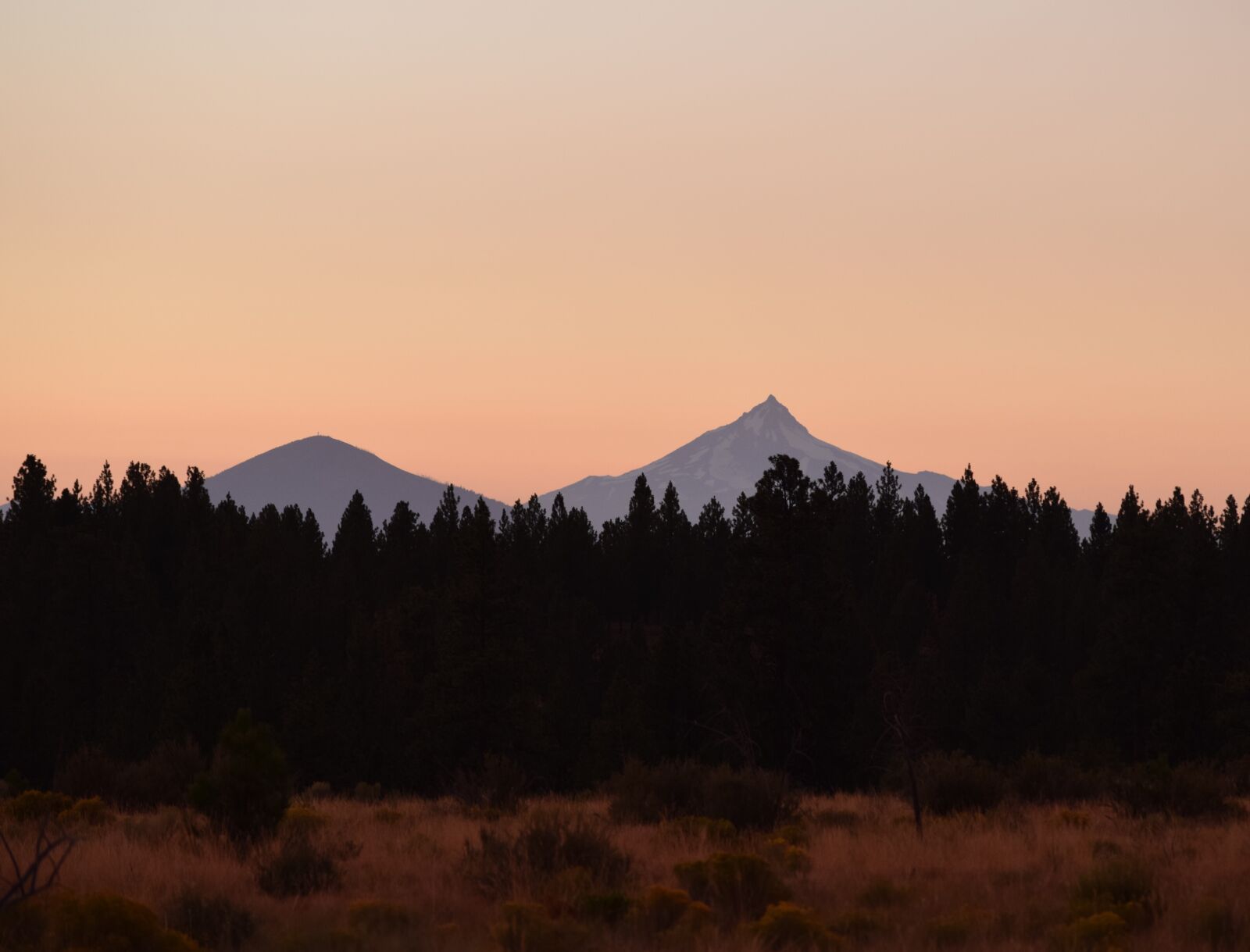 Nikon D3300 sample photo. Sunset, mountains, dusk photography