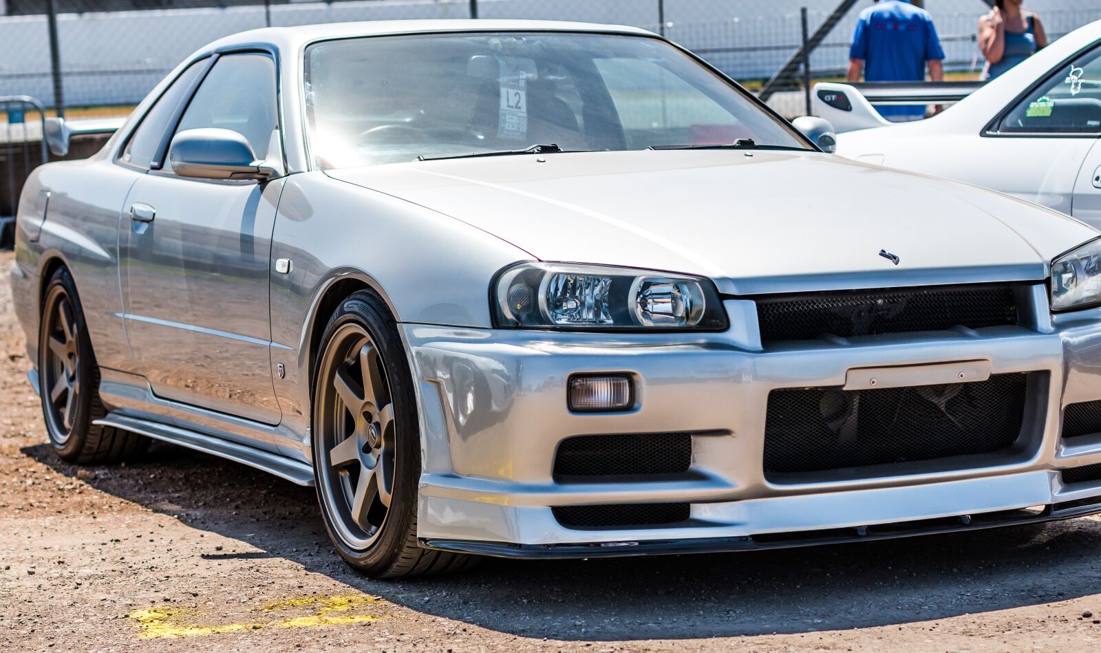 Canon EOS 70D + Canon EF 50mm F1.4 USM sample photo. Nissan skyline, nissan, car photography