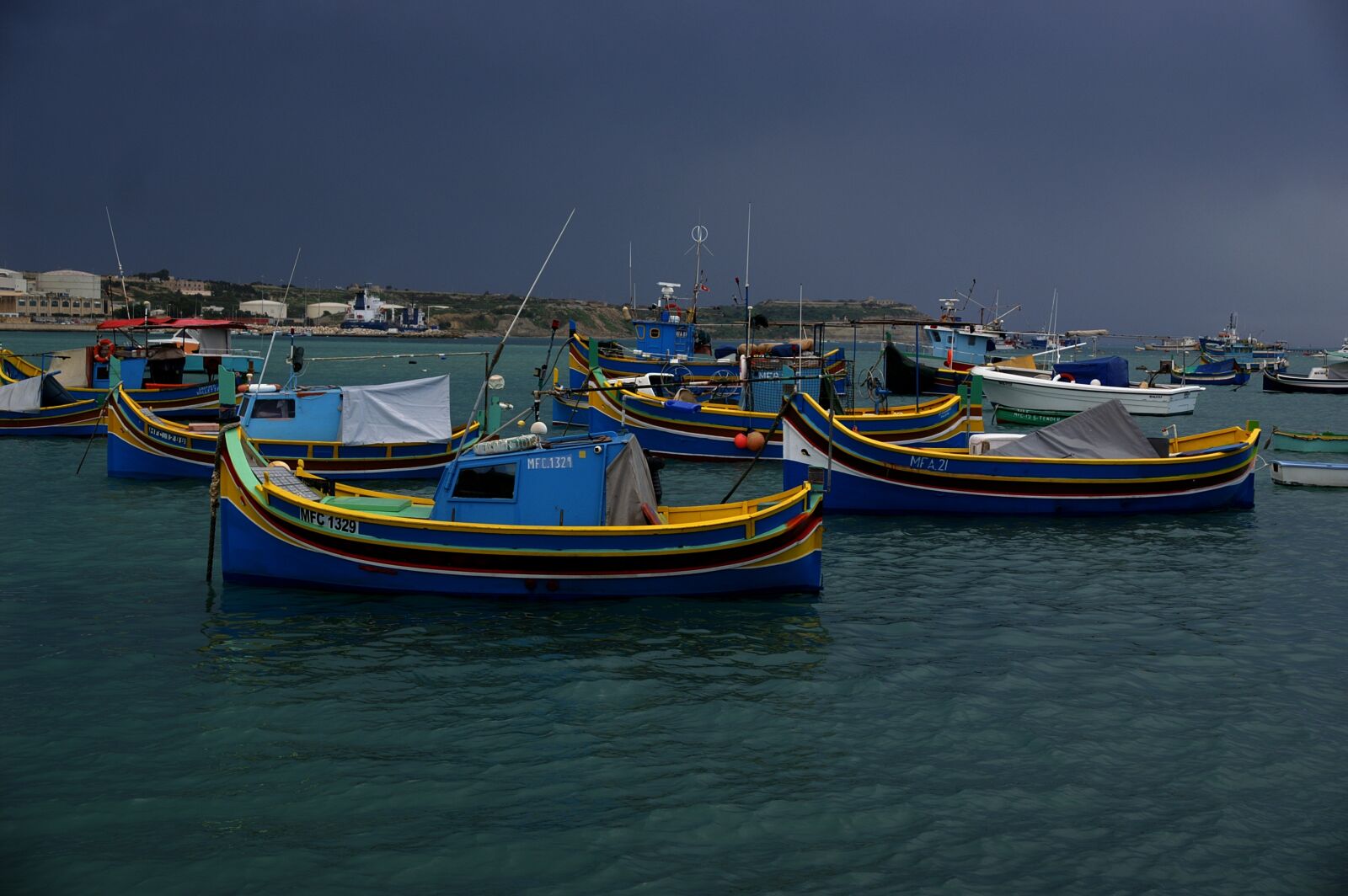KONICA MINOLTA DYNAX 7D sample photo. Malta, masaxlokk, squall line photography