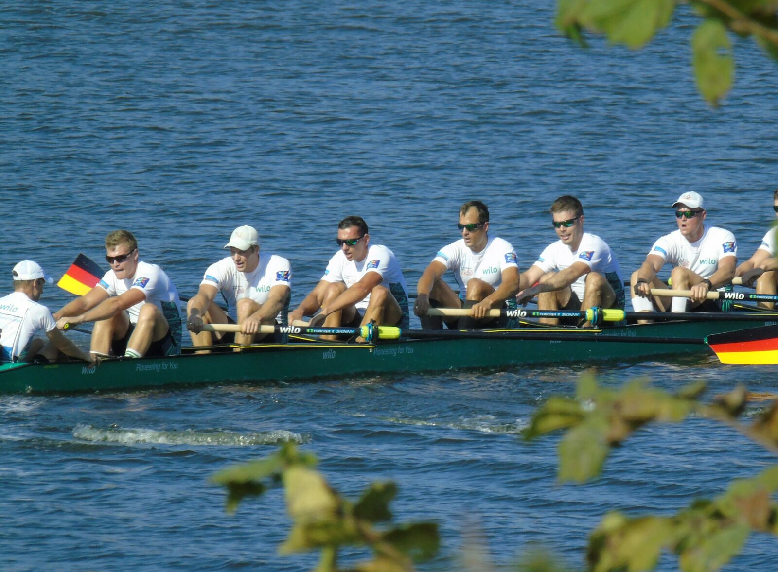 Sony Cyber-shot DSC-H400 sample photo. Germany eighth, rowing, rowing photography