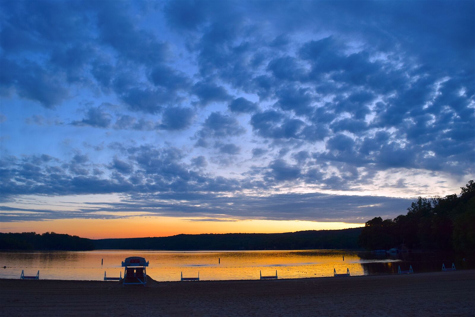 Nikon D3300 sample photo. Lake, sunset, clouds photography