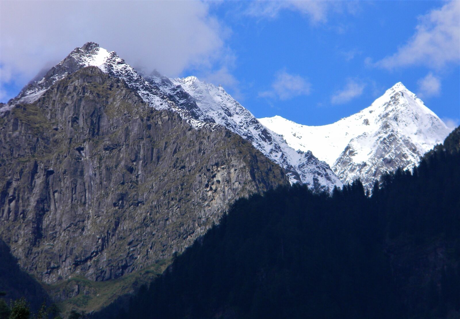Nikon Coolpix L110 sample photo. Nature, snow, mountain photography