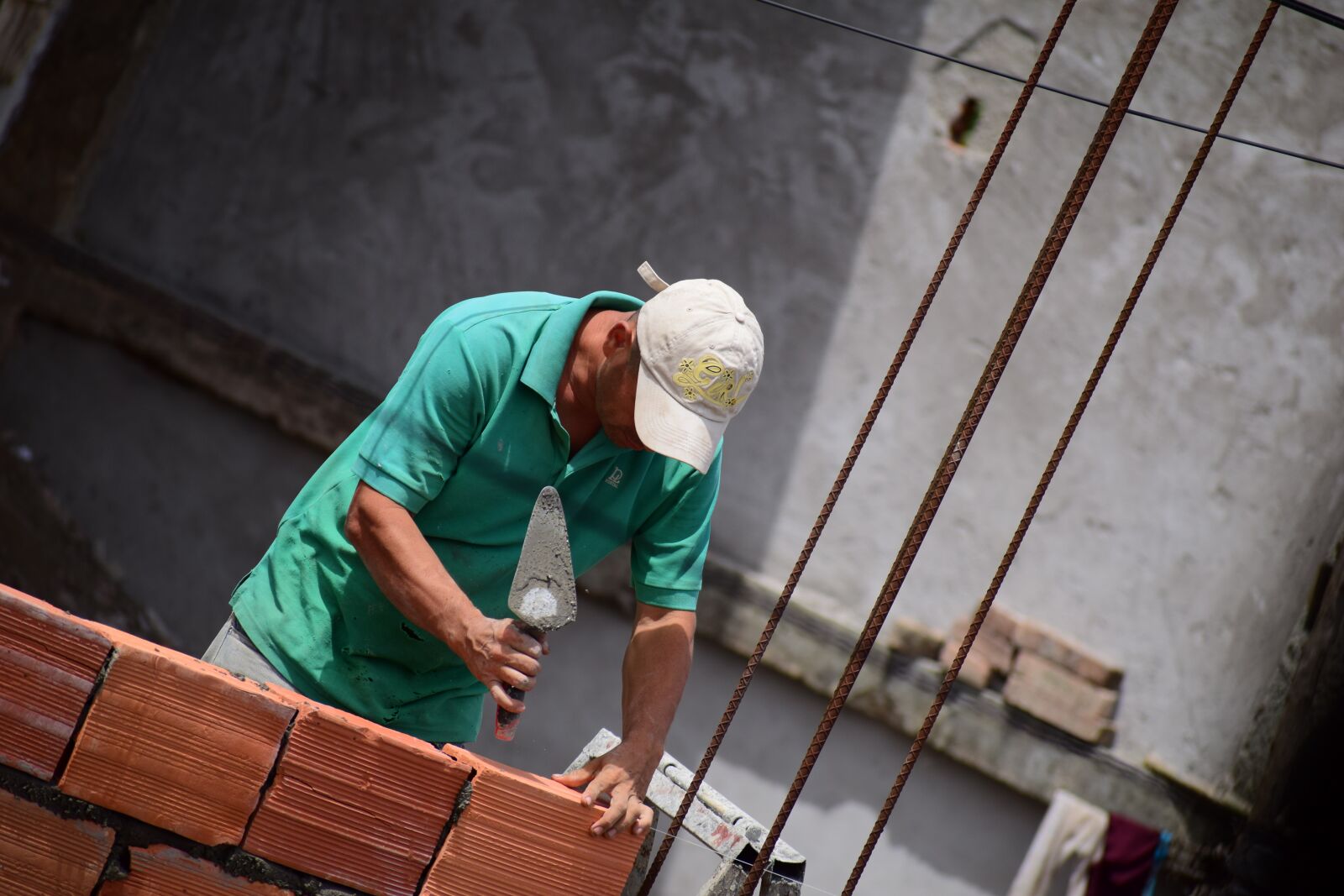 Nikon D5300 sample photo. Mason, worker, work photography