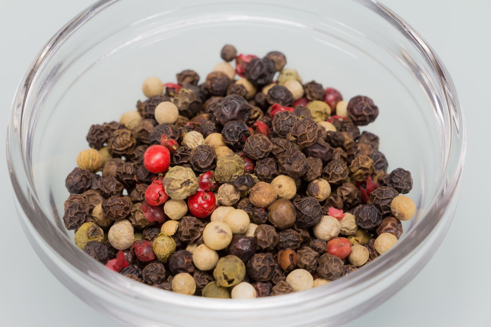 Canon EOS 700D (EOS Rebel T5i / EOS Kiss X7i) sample photo. Colorful pepper, pepper, spices photography