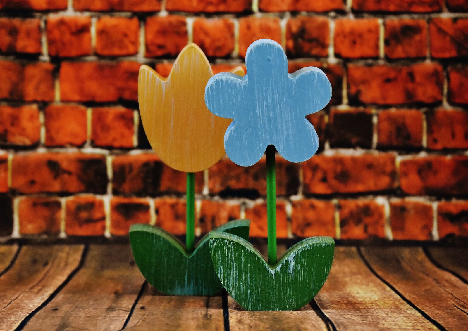 Nikon D7200 sample photo. Flowers, wood, deco photography