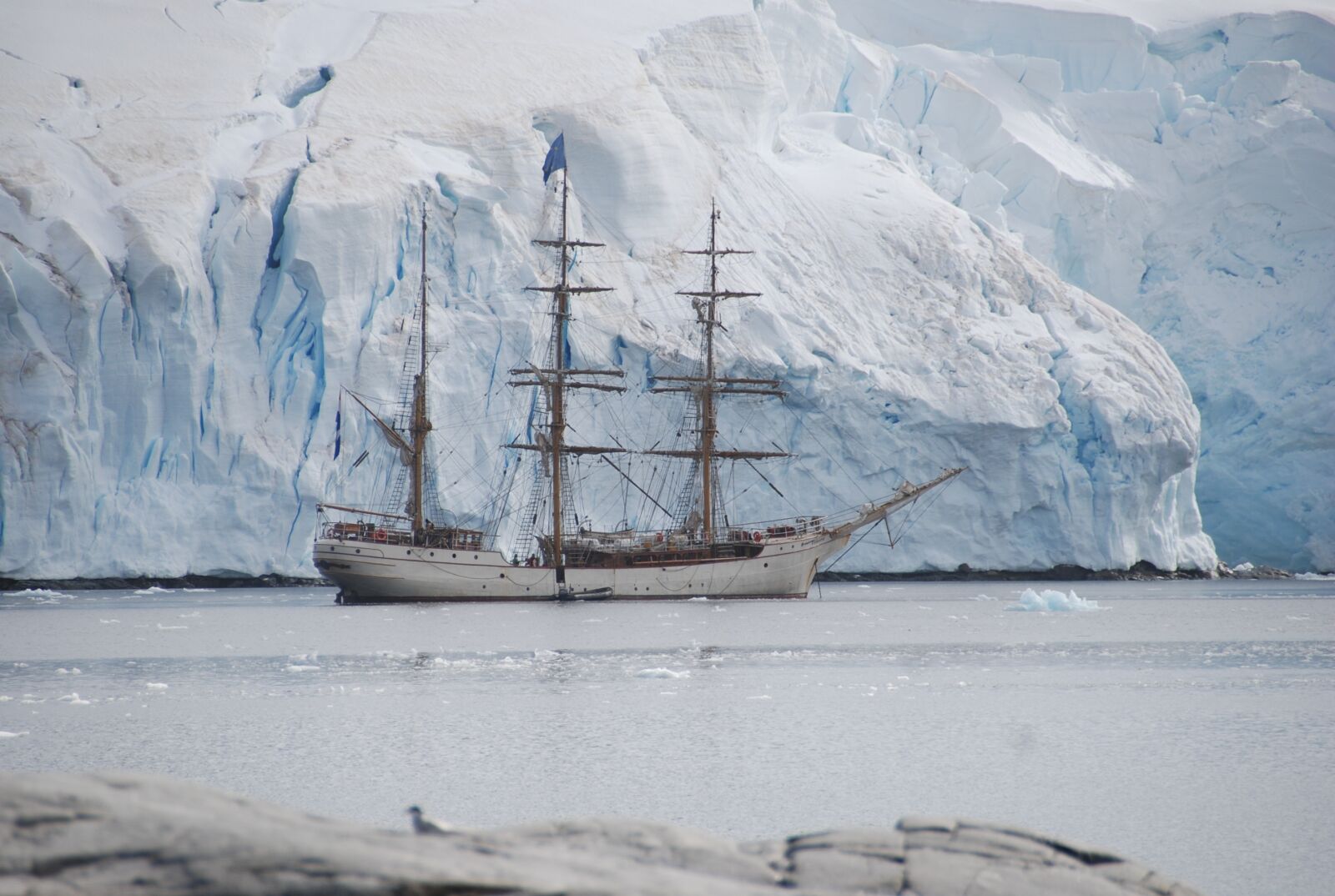 Nikon D80 sample photo. Antarctic, ice, adventure photography