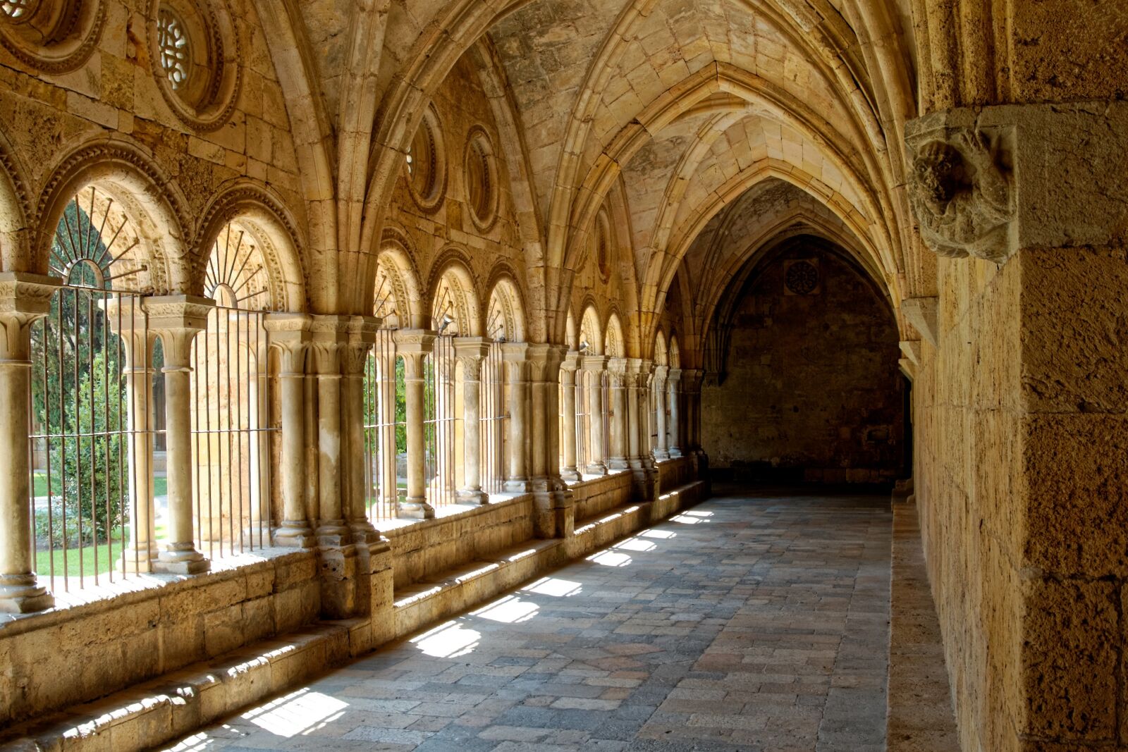 Nikon D50 sample photo. Rhaeto romanic, cloister, monastery photography