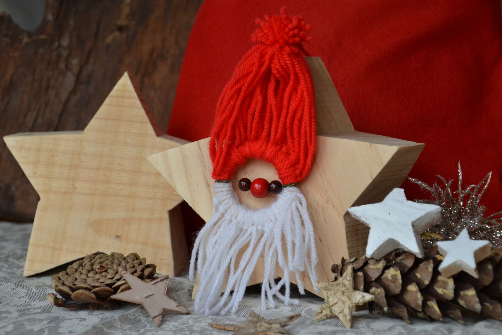 Nikon D3100 sample photo. Nicholas, advent, christmas time photography