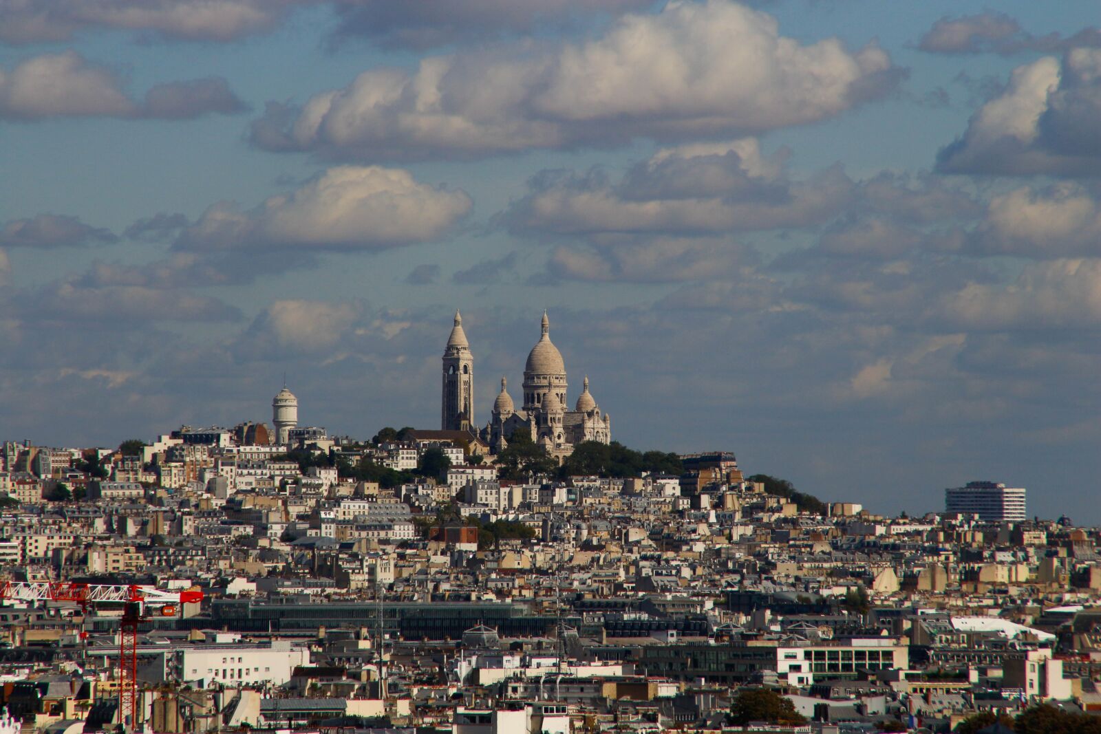 Canon EOS 700D (EOS Rebel T5i / EOS Kiss X7i) sample photo. City, church, architecture photography
