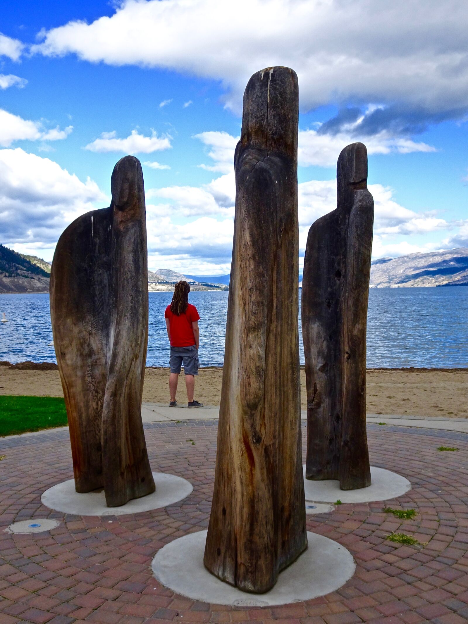 Sony Cyber-shot DSC-HX90V sample photo. Figure, contemplation, man photography