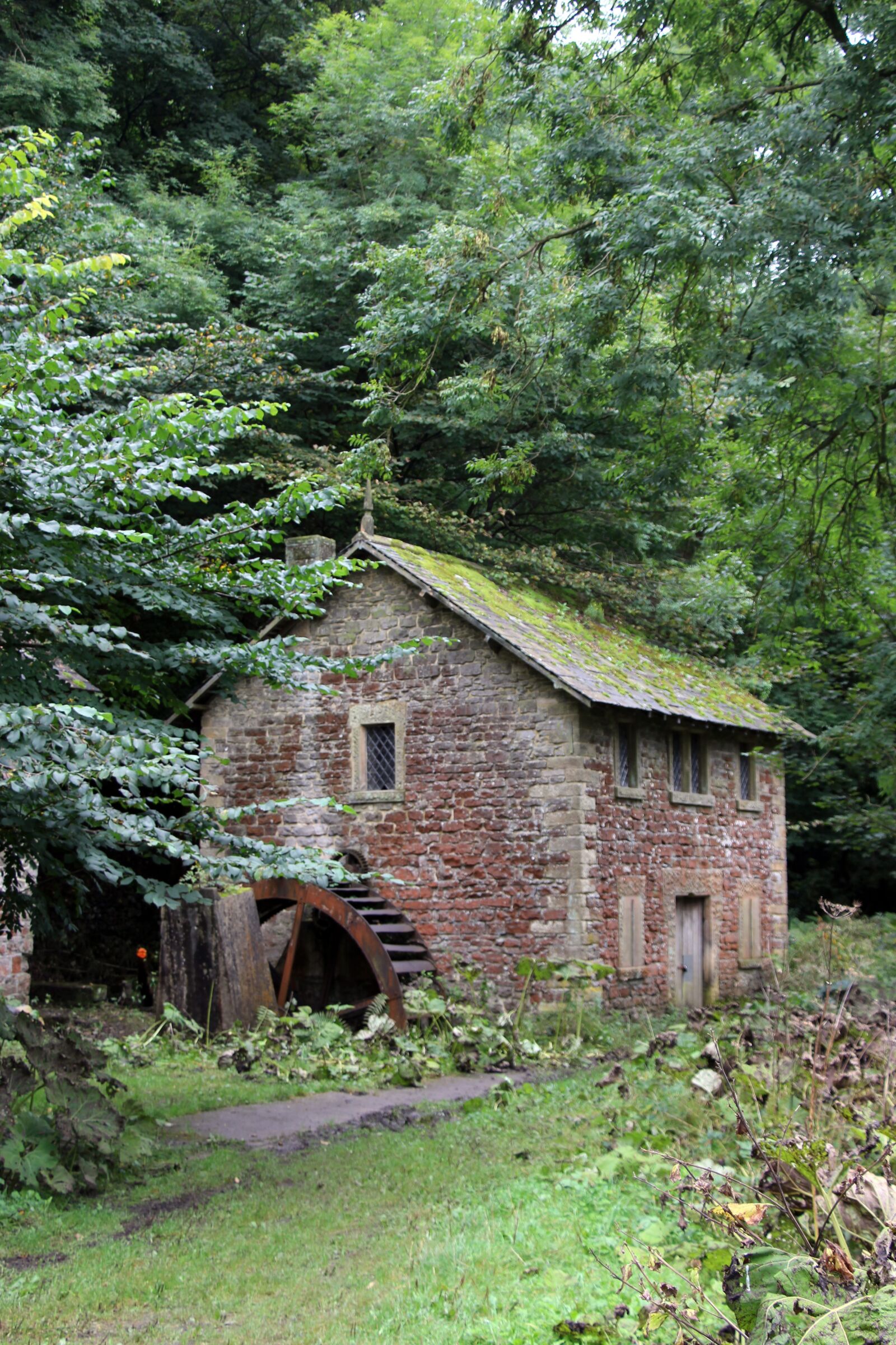 Canon EOS 700D (EOS Rebel T5i / EOS Kiss X7i) sample photo. Water mill, old mill photography