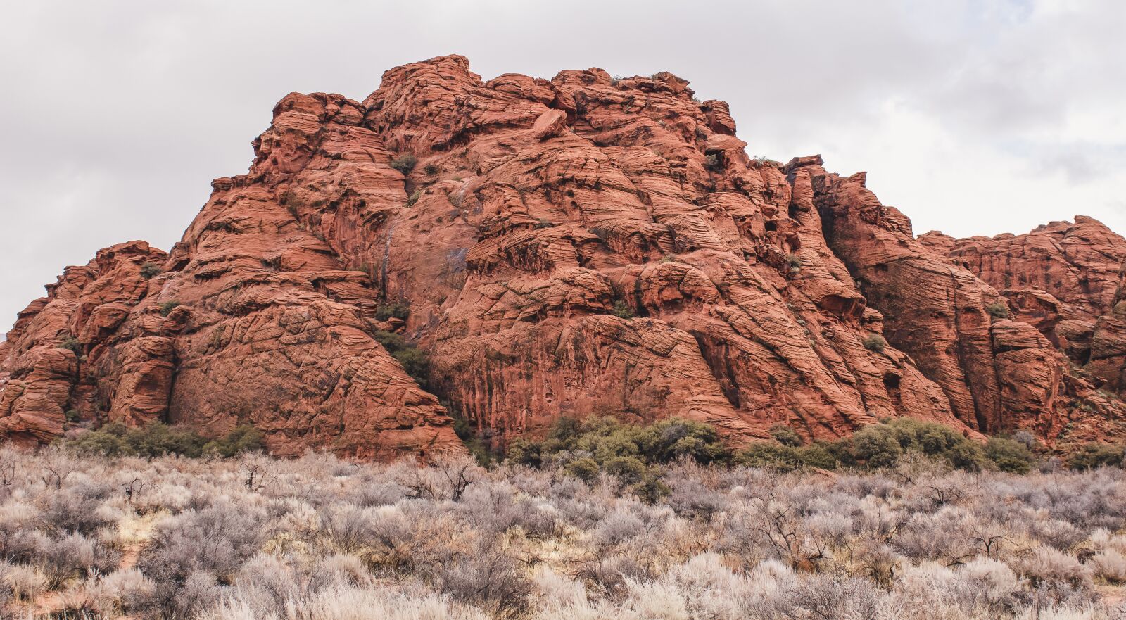 Canon EOS 600D (Rebel EOS T3i / EOS Kiss X5) sample photo. Desert, rock, red rock photography