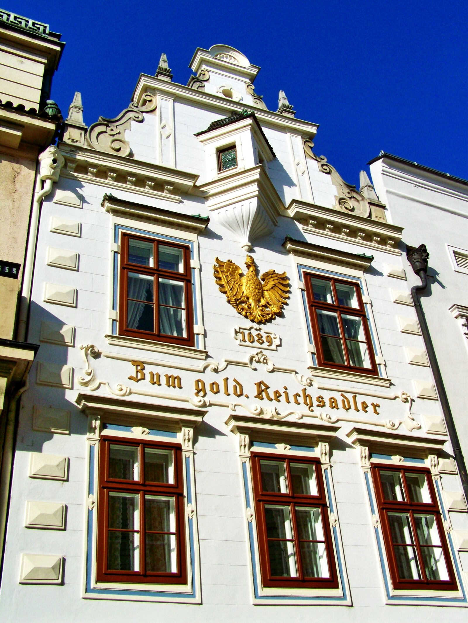 Kodak EASYSHARE ZD710 ZOOM DIGITAL CAMERA sample photo. Hotel, architecture, krems photography