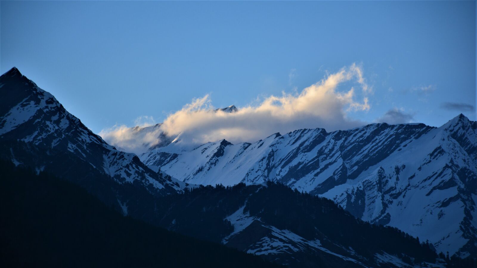 Nikon D5200 sample photo. Himalaya, india, nature photography