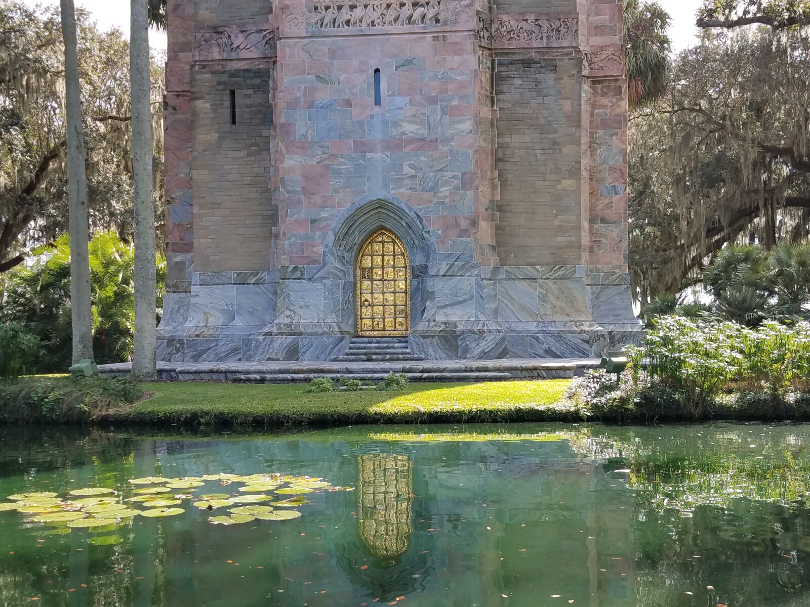 Samsung Galaxy S7 sample photo. Door, tower, castle photography