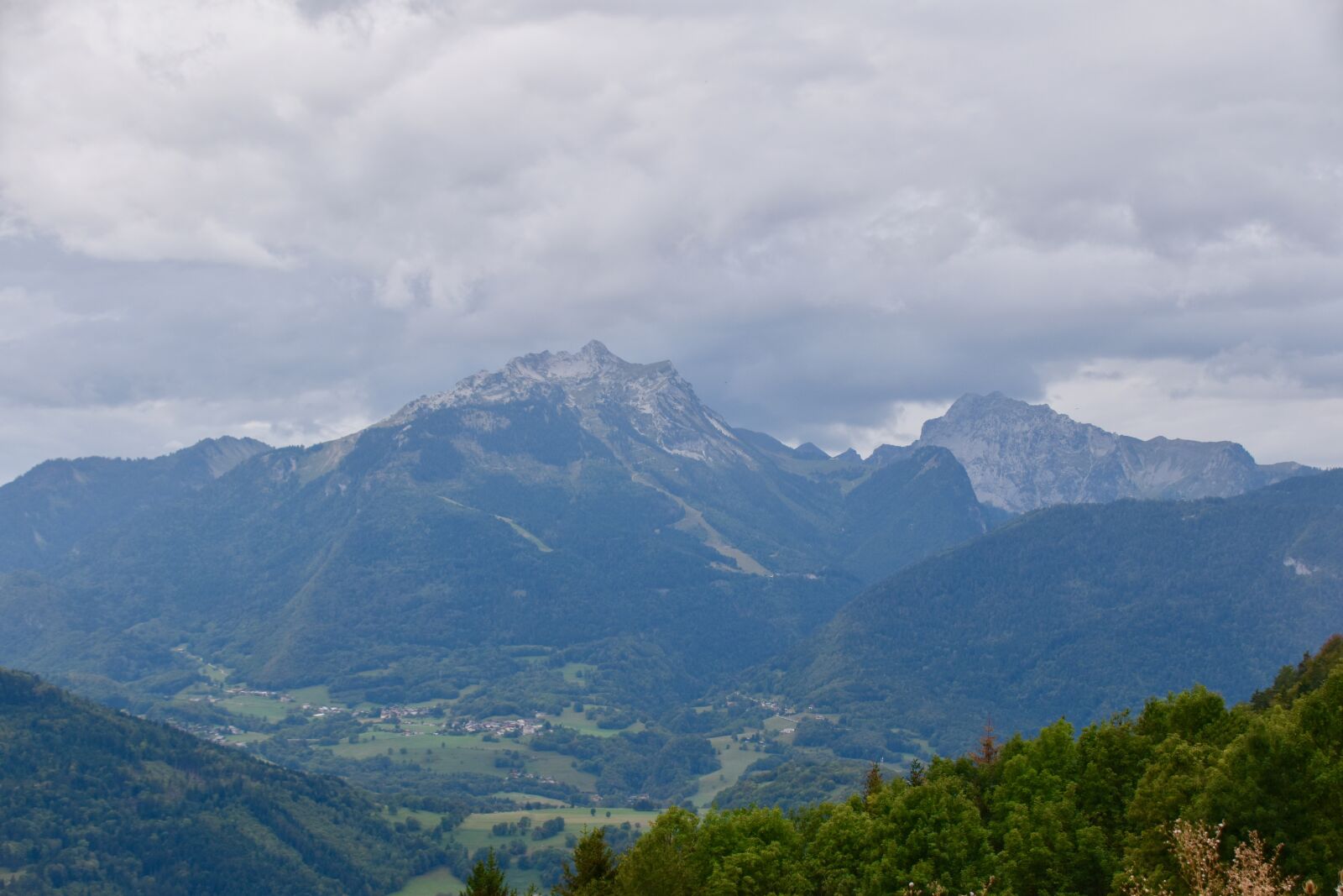Nikon D5600 sample photo. Mountain, mountain landscape misty photography