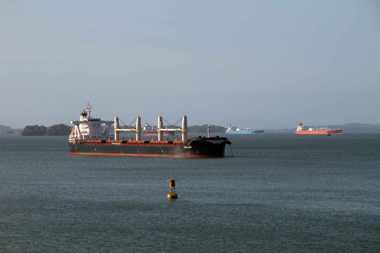 Canon EOS 7D sample photo. Panama canal, crossing, artificial photography