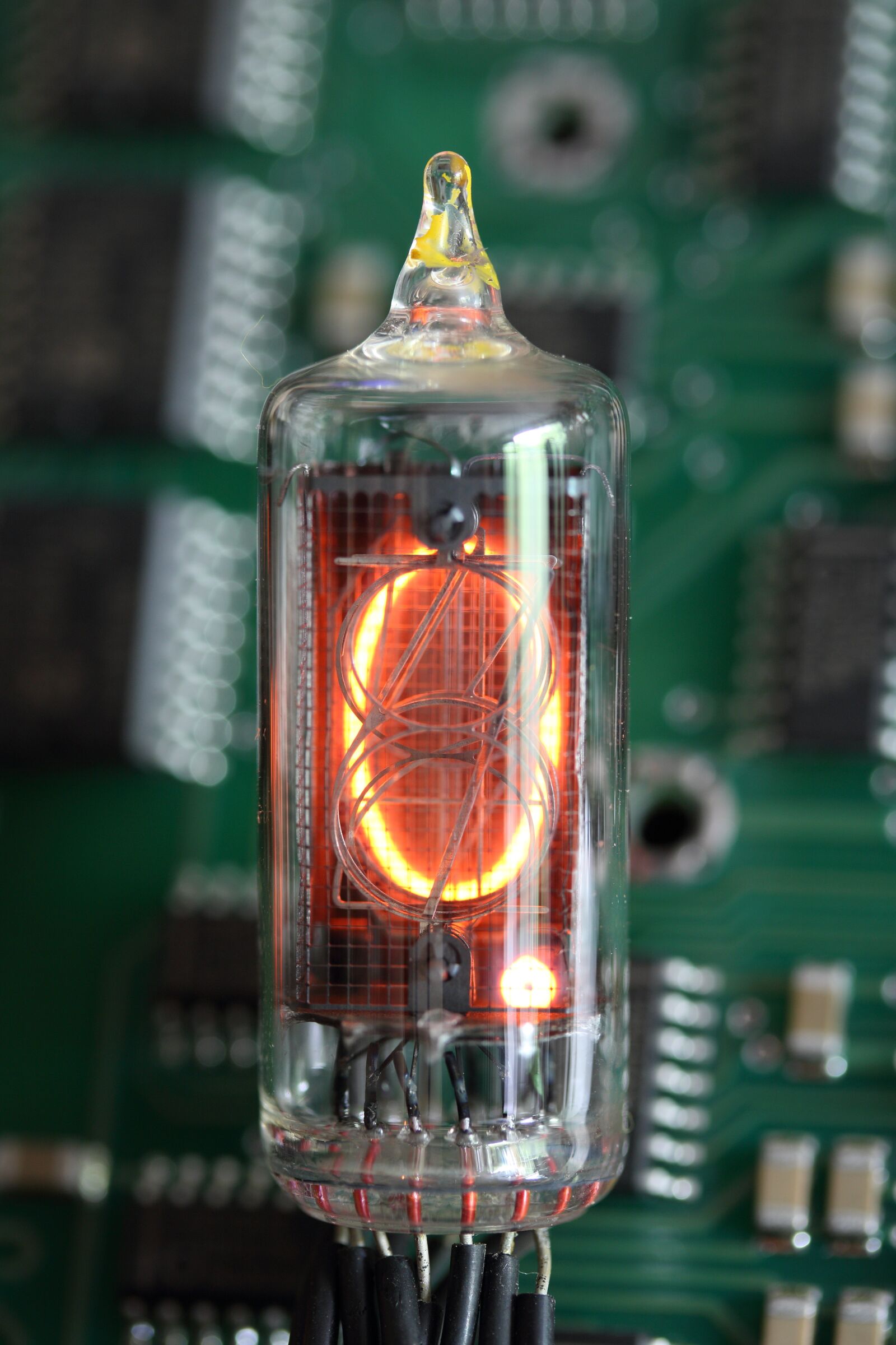 Canon EF-S 60mm F2.8 Macro USM sample photo. Nixie, tube, indicator photography