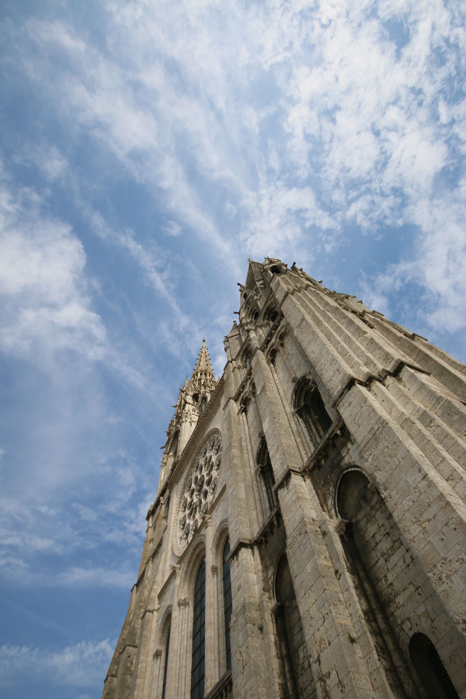 Canon EOS 70D sample photo. Chartres, cathedral, sky photography