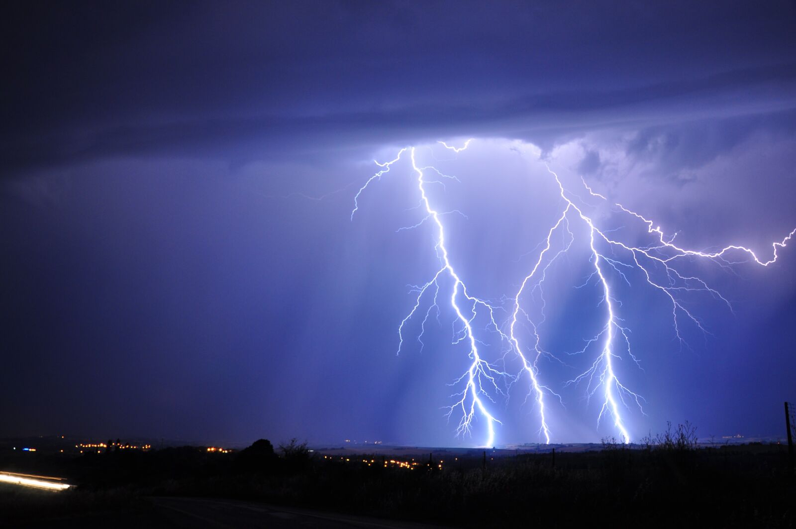 Nikon D90 sample photo. Lightning, sky, nature photography
