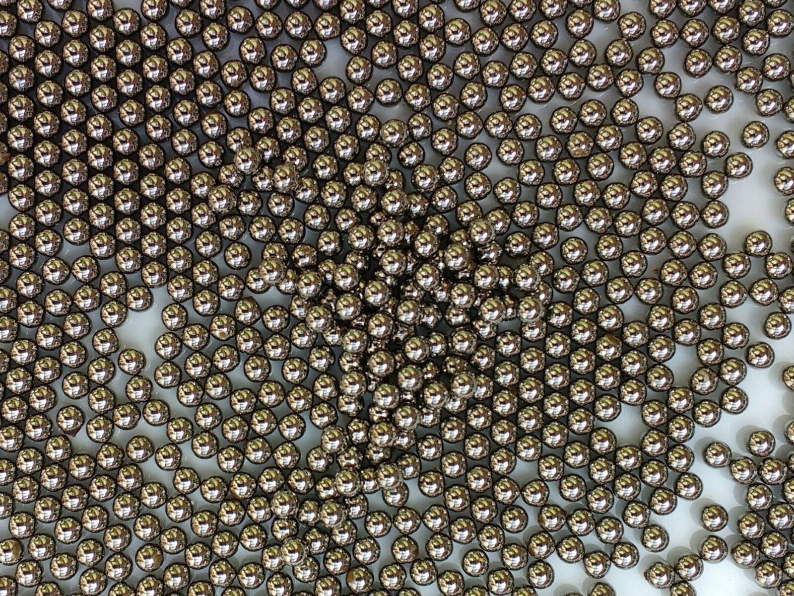 Motorola MotoG3 sample photo. Balls, many, small photography