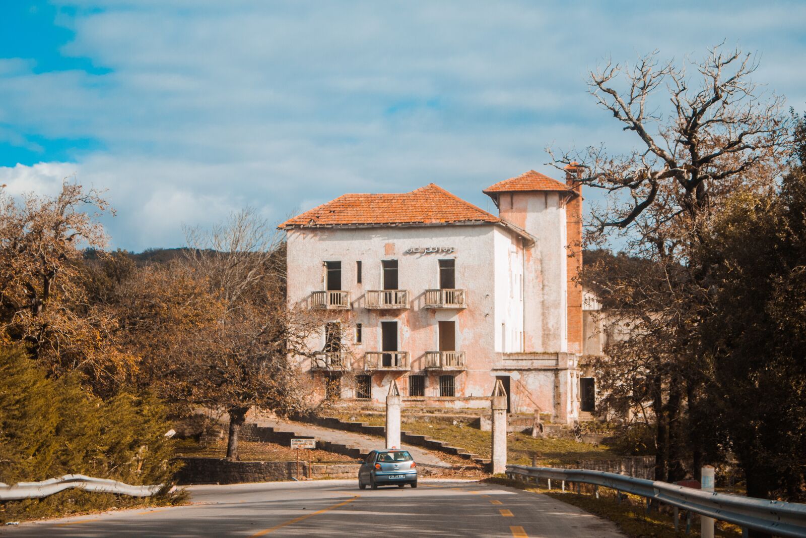 Canon EOS 700D (EOS Rebel T5i / EOS Kiss X7i) sample photo. Road, tunisia, landscape photography