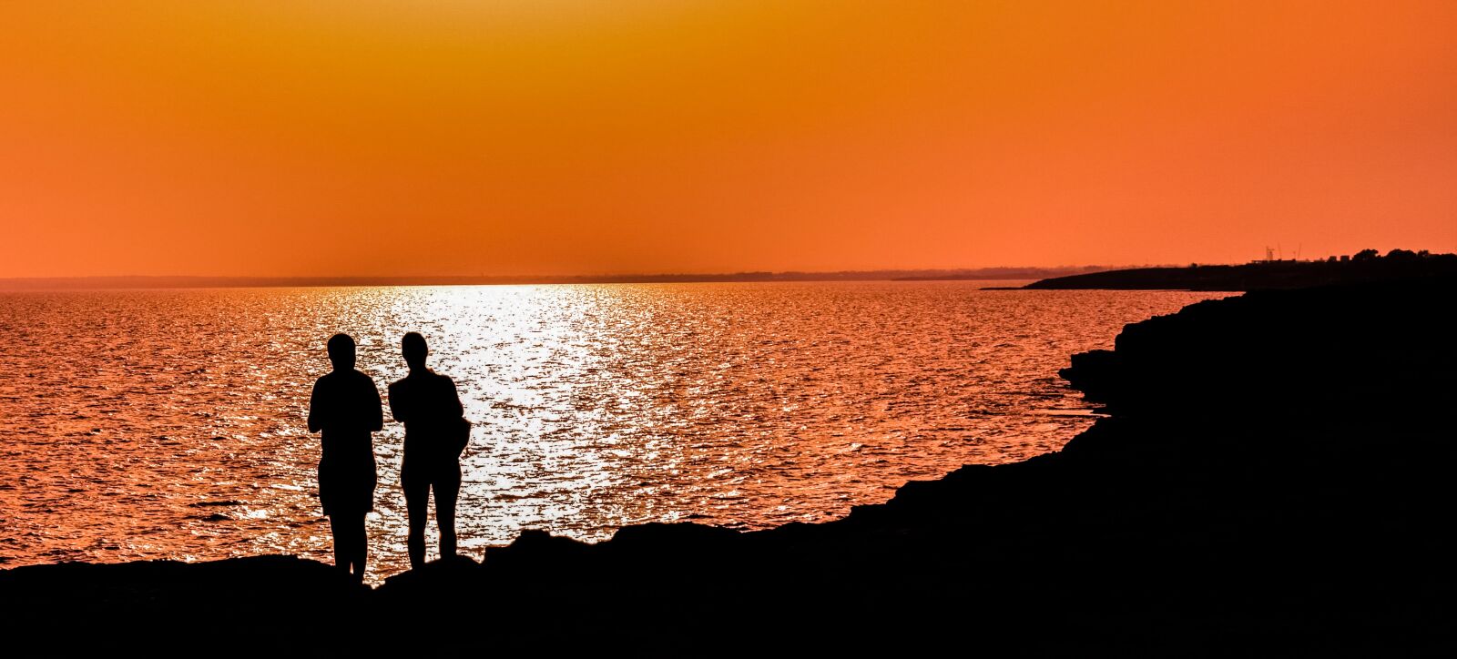 Nikon D3300 sample photo. Sunset, shadows, couple photography