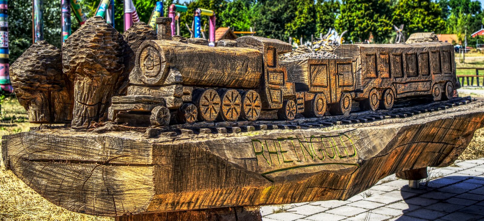 Sony a6000 + Sony E 35mm F1.8 OSS sample photo. Train, railway, wood photography